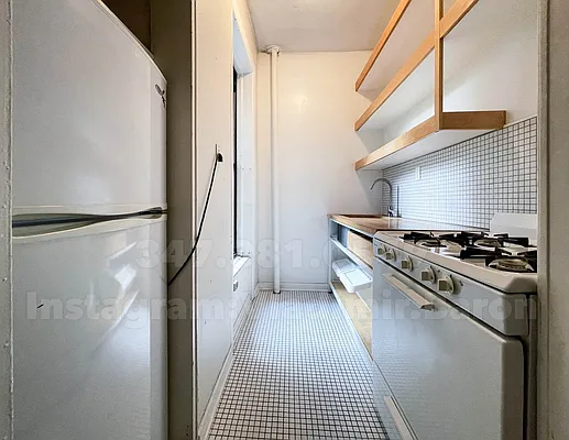 Rented by JB Mac Real Estate Inc. | media 10