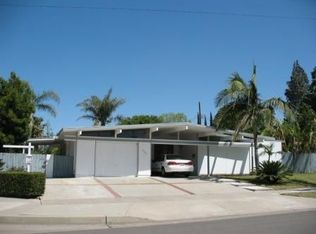 725 E Ferndale Ave, Orange, CA 92865