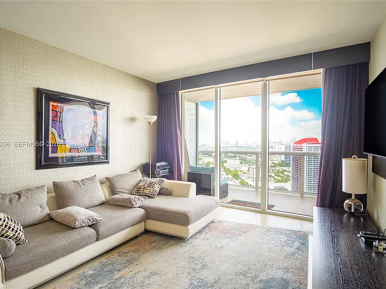 1850 S Ocean Dr #3509 — Photo 1