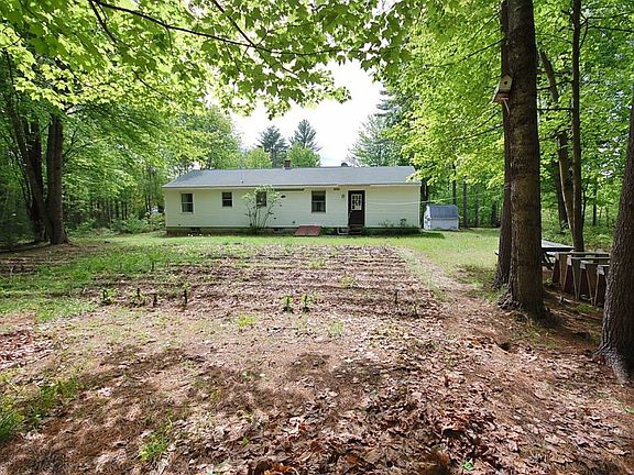 4th image of 13 Whispering Pine Dr