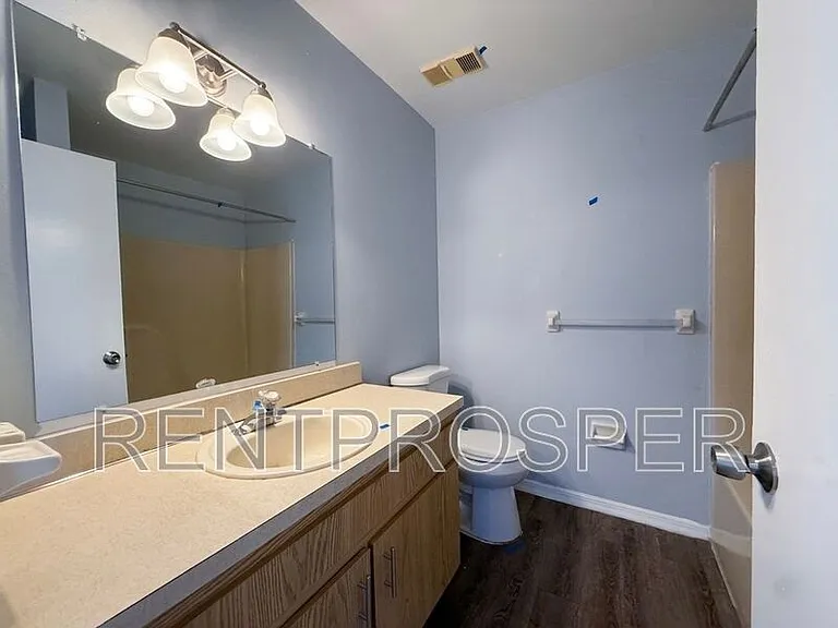 1054 Mollie Ln #M054 — Photo 5