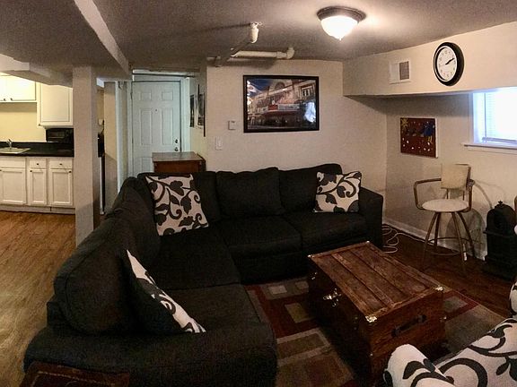 3rd image of 4847 W Hutchinson St #B