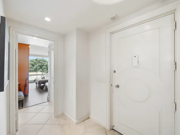 1770 Avenida Del Mundo, Coronado, CA