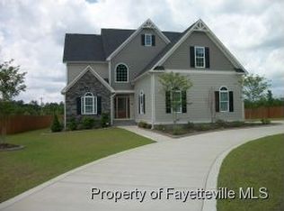 2704 Crestridge Ct, Fayetteville, NC 28306
