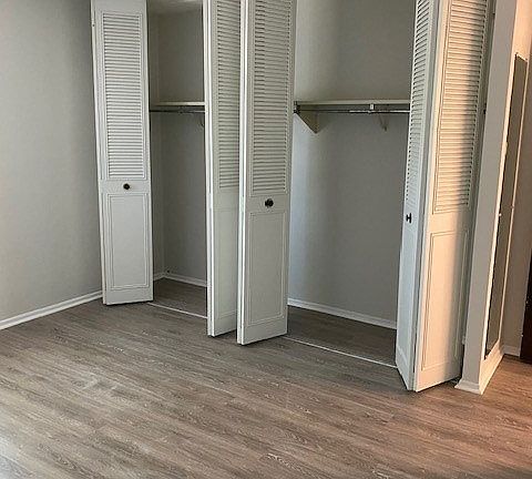 5th image of 3850 S Parkway Dr Unit 2A