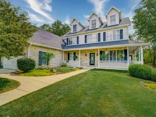 2175 Sutton Dr, South Elgin, IL 60177