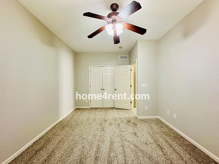 14236 W 153rd St — Photo 23