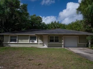 820 Tarpon St, Fort Myers, FL 33916