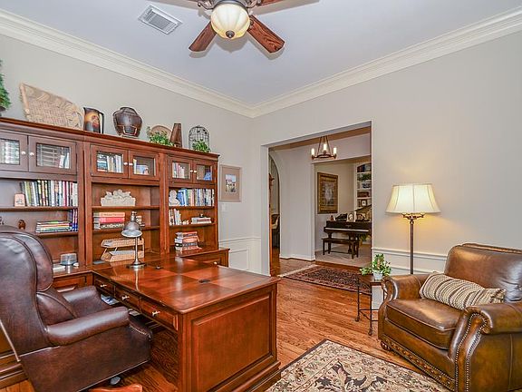 5th image of 5006 Kingsland Ct
