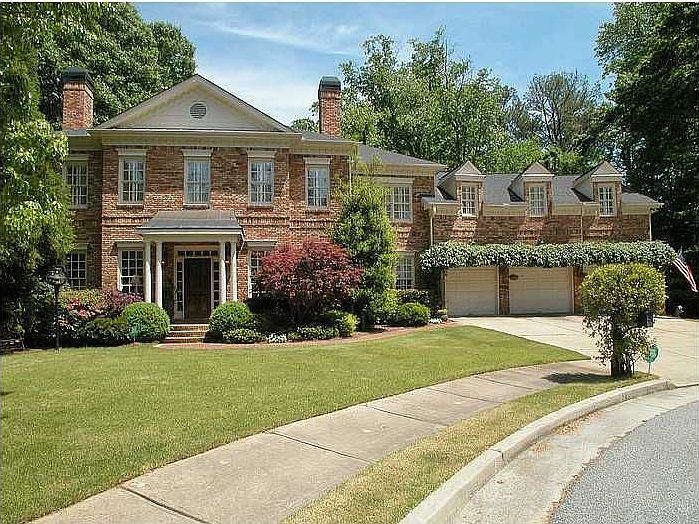 1st image of 3015 Greendale Dr NW