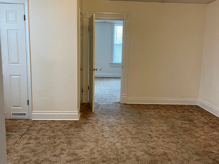 1011 Maupin Ave #5 — Photo 7