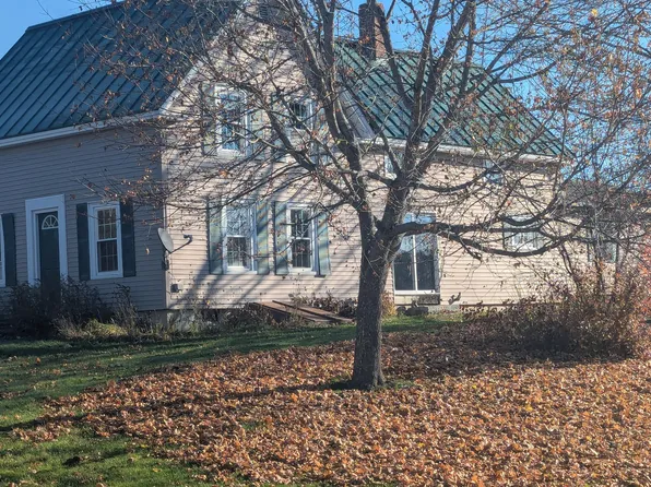 477 Malbons Mills Road, Skowhegan, ME 04976