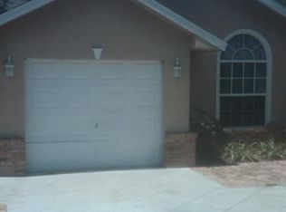 324 13th Pl SW, Vero Beach, FL 32962