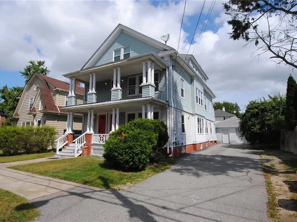 61-63 Jastram St, Providence, RI 02908