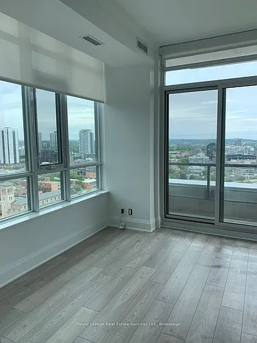 120 Parliament St #2105 Photo 1