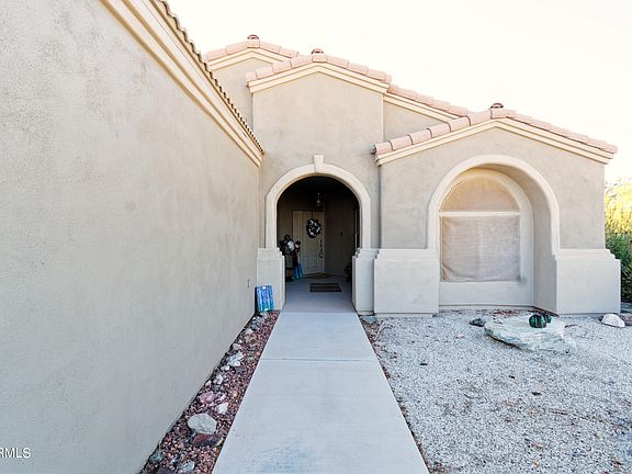 2nd image of 400 N PASEO ARROYO --
