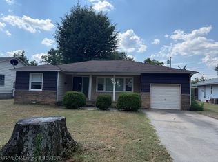 1510 S 40th St, Fort Smith, AR 72903