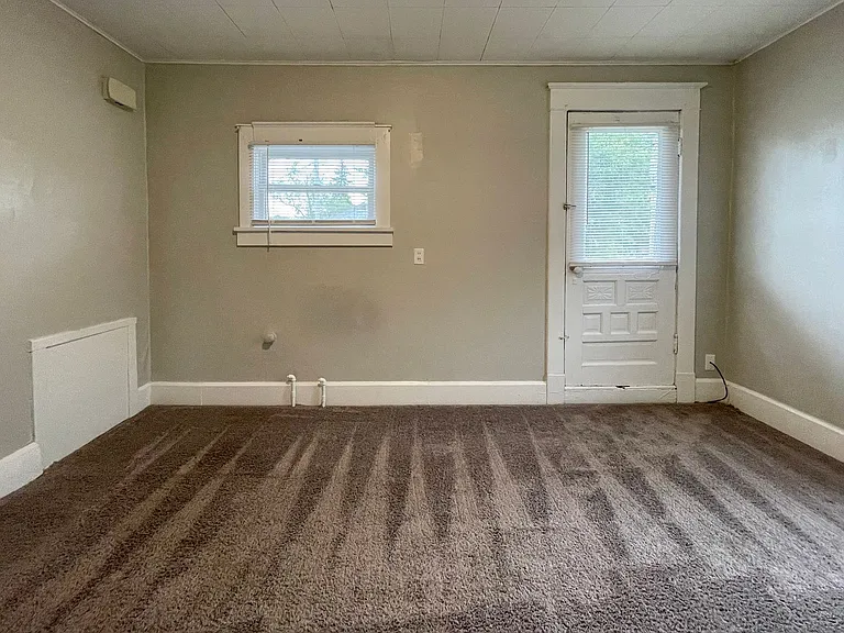 824 W Beechwood Ave — Photo 27