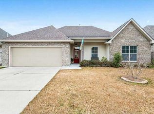 437 Tiger Ave, Covington, LA 70433