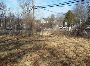 5 N Main St, North Grafton, MA 01536