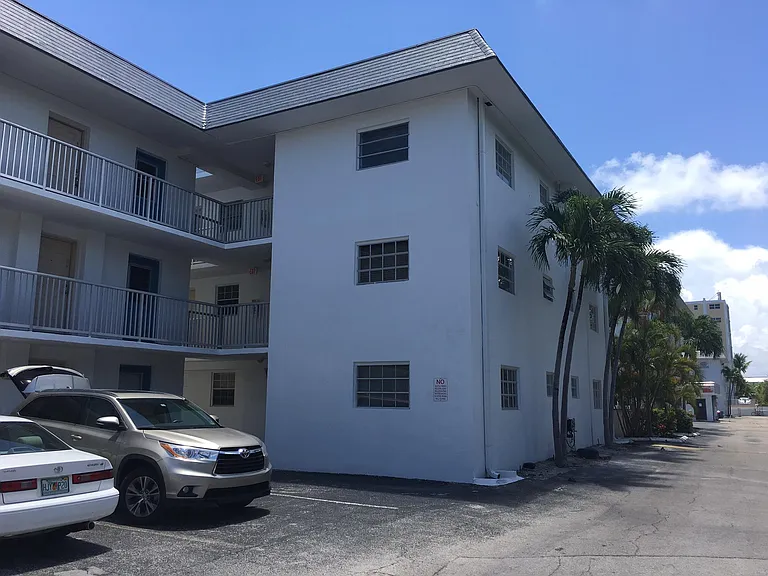 251 Galen Dr #304 — Photo 13