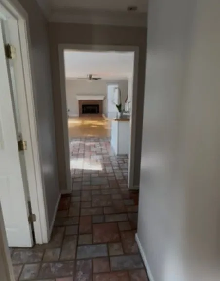 1006 Royal Mew Ct — Photo 10