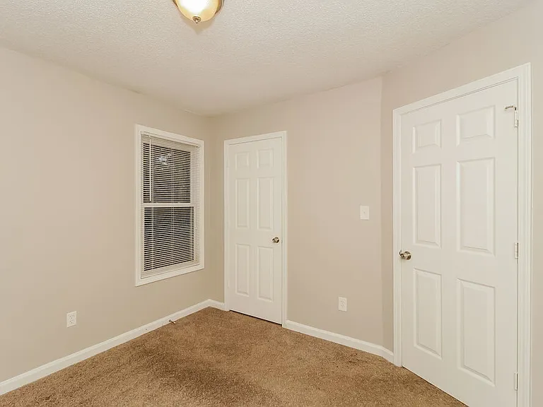 45 Kingswood Club Dr — Photo 15