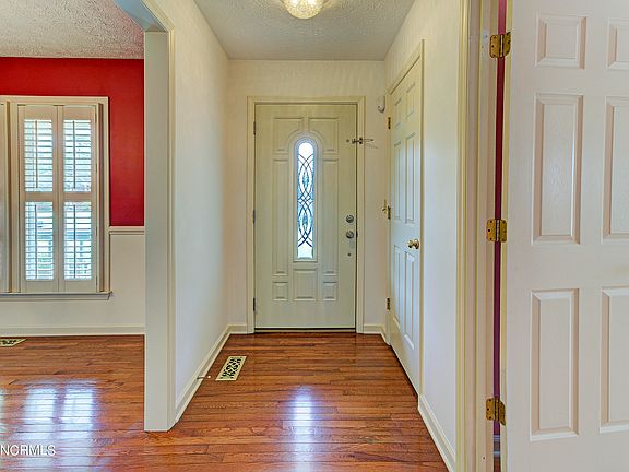 2nd image of 505 John S Mosby Drive