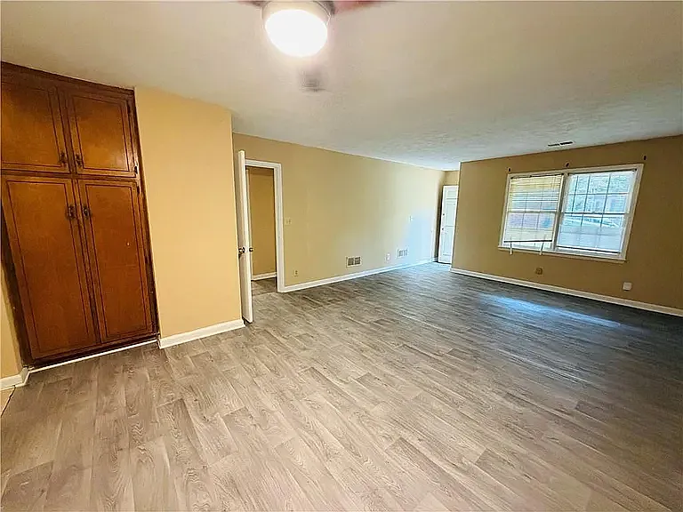 4742 Valley Dale Dr SW #A — Photo 5