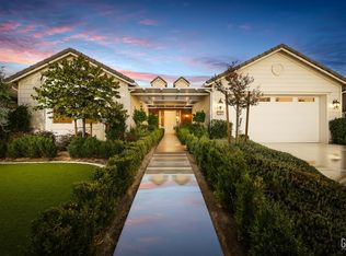 2228 Swanfield Way, Bakersfield, CA 93311