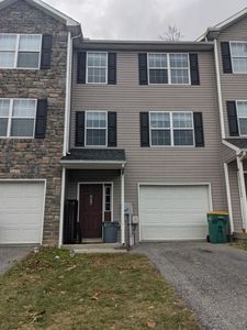 236 Crown Ct, Waynesboro, PA, 17268