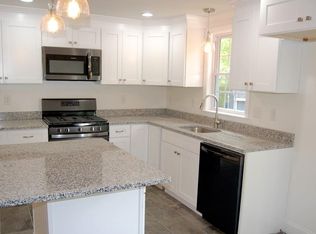 18 Station St, Kingston, MA 02364