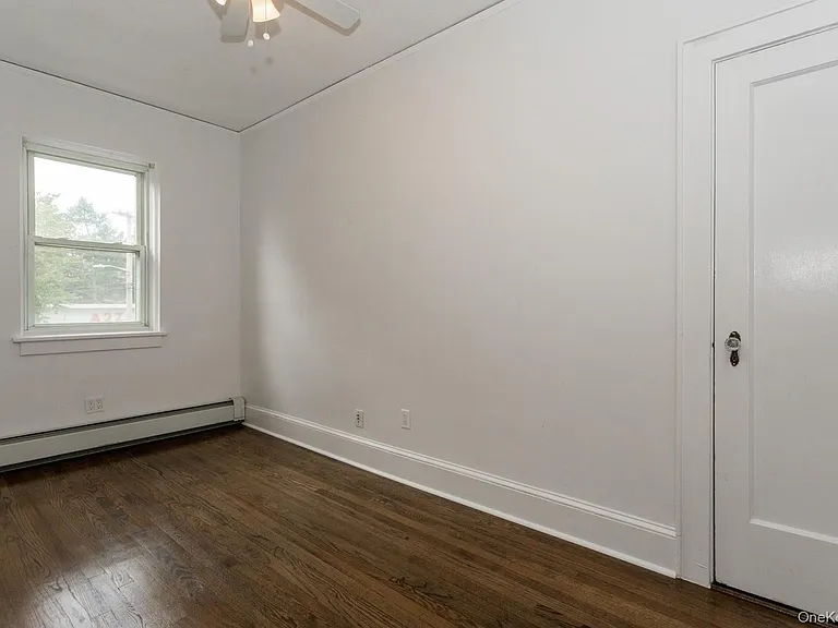 43 New Hyde Park Rd #1 — Photo 8