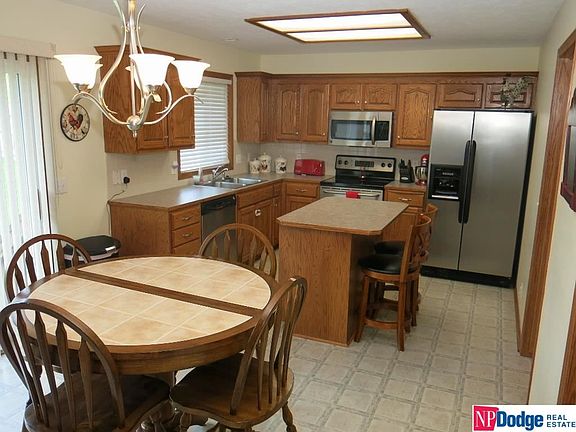 5th image of 11904 S 48th St