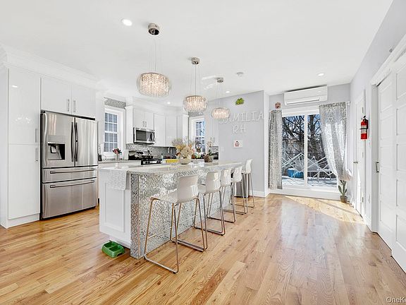 2nd image of 334 Bradford Street