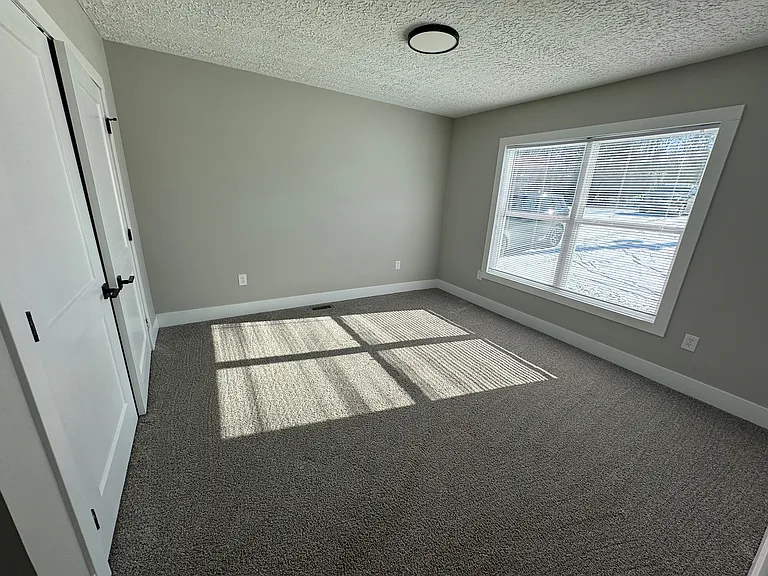 475 Boyd Ln — Photo 11