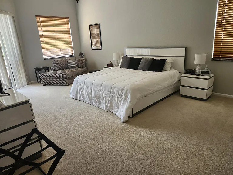 11727 Paradise Cove Ln — Photo 14