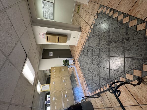 12046 Emelita St APT 204