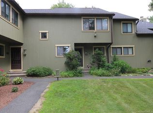5 Racoon Ridge Rd #5, Woodbury, CT 06798