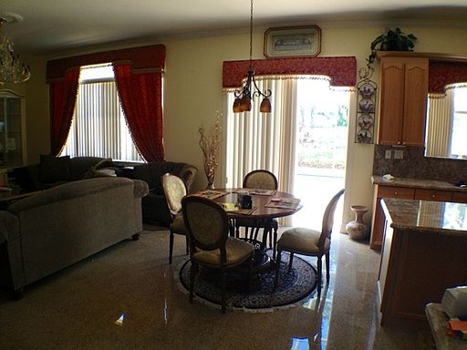 5th image of 5325 Sancerre Cir