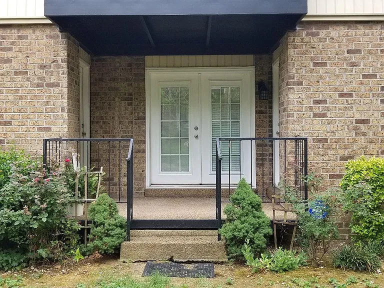 2116 Hobbs Rd #M1 — Photo 11