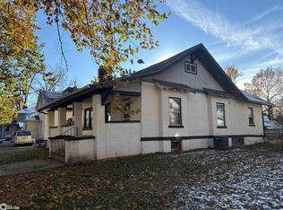 1606 11th St, Eldora, IA 50627