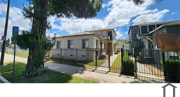 4076 Leimert Blvd