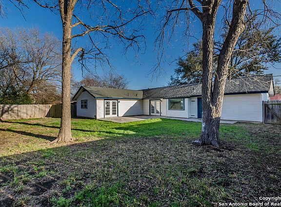 4th image of 4123 Willow Green Dr