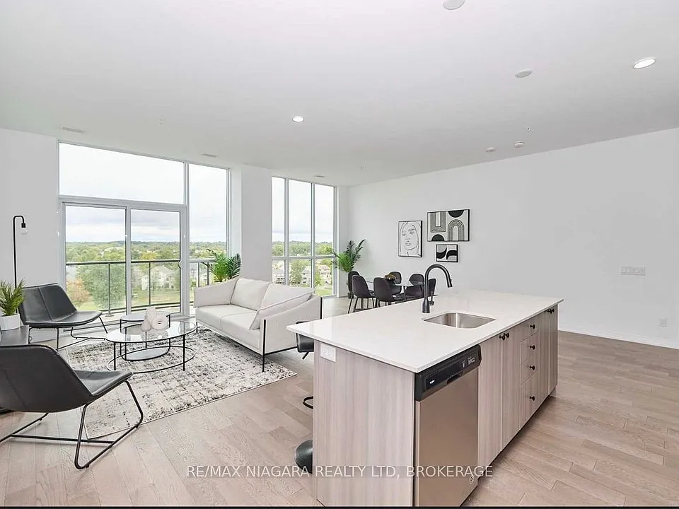 7711 Green Vista Gate #SUB_PENTHOUSE-914