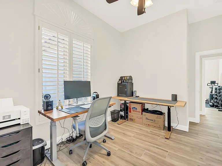 7259 E Tyndall St — Photo 35