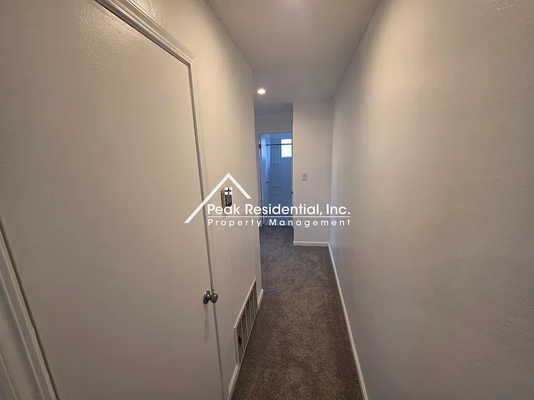 5948 Walerga Rd #4 — Photo 9