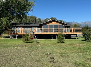 42158 Pocahontas Rd, Baker City, OR 97814