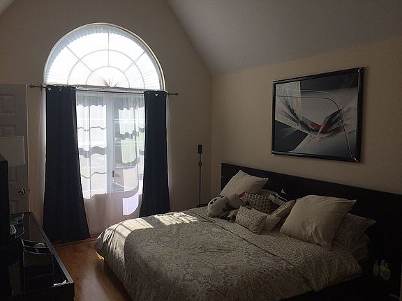 2nd image of 51 Westminster Dr