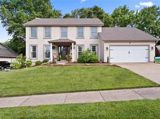 14 Hidden Meadow Ct, Saint Charles, MO 63303